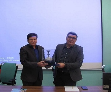 مراسم تودیع و معارفه معاون پژوهشی و فناوری دانشکده هنر برگزار شد