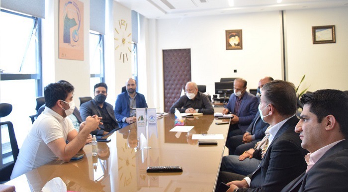 برگزاری نشست رئیس پارک علم وفناوری با واحدهای مستقر در ساختمان رویش