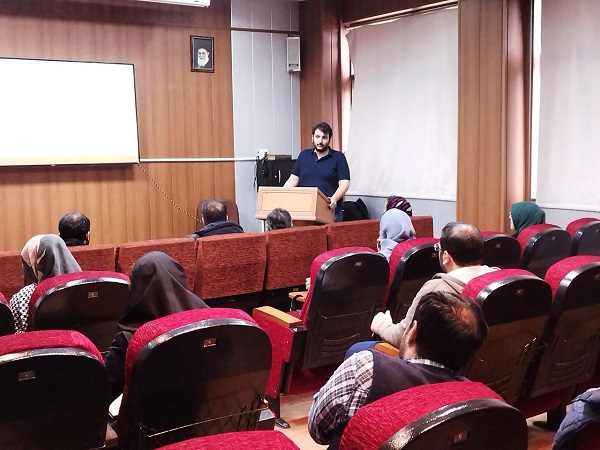 کارگاه مقاله نویسی در دانشکده علوم زیستی برگزار شد