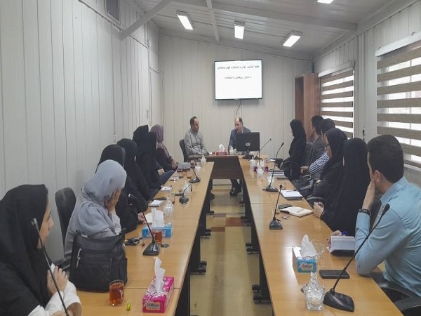 نشست صمیمانه اعضای هیأت علمی ضریب k دانشکده علوم پزشکی با دکتر موسوی